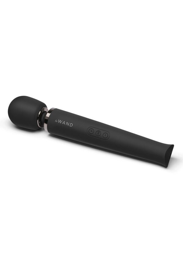 Le Wand | Rechargeable Massager