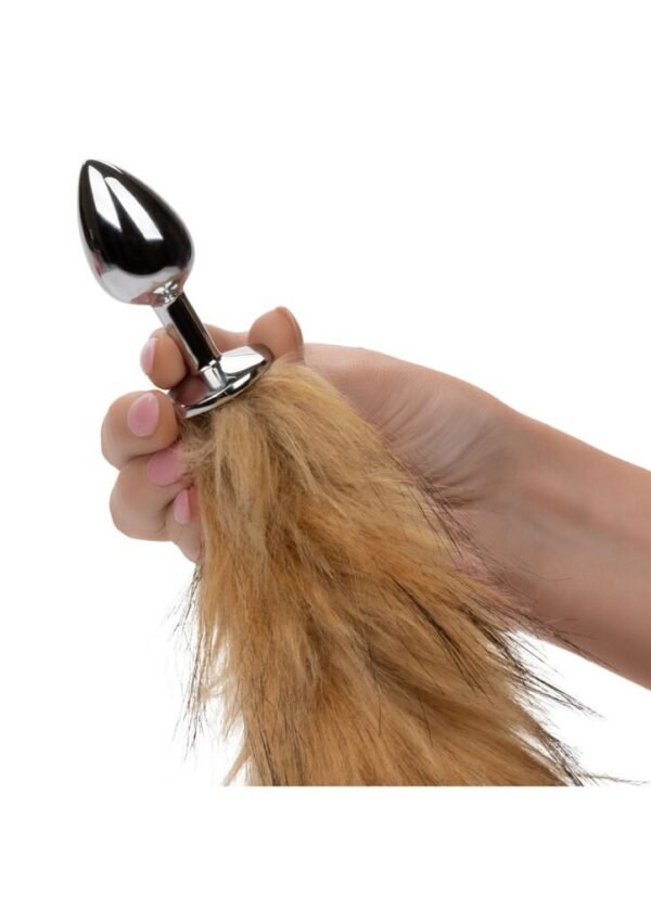 CalExotics-Running-Wild-Tail-24-723x1024-1.jpg Buttplug CalExotics Running Wild Tail